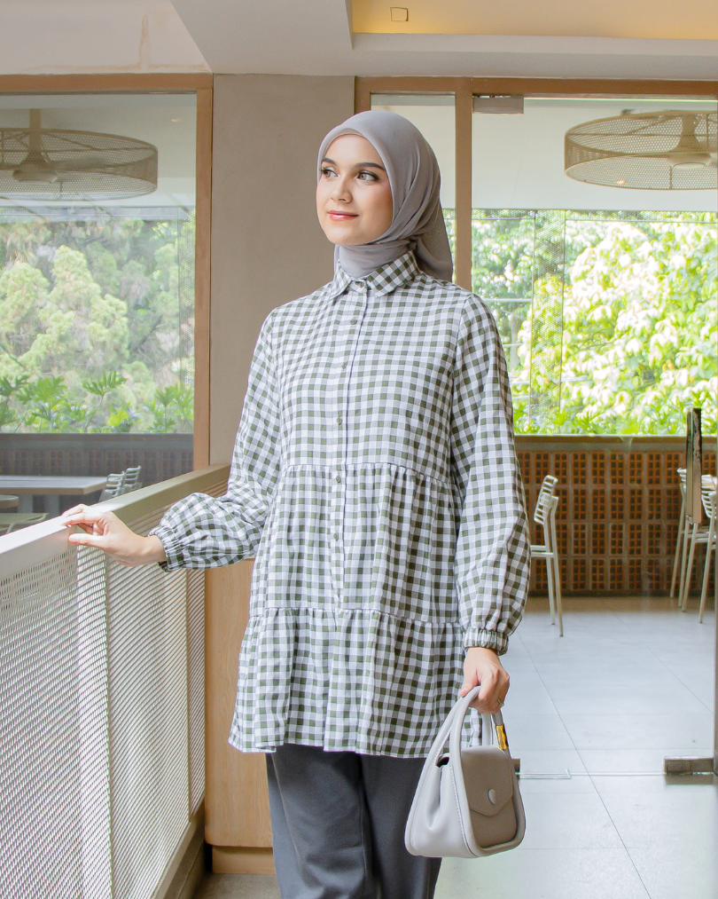 Elisha Plaid-Ruffles Tunic  - The Brunch Time