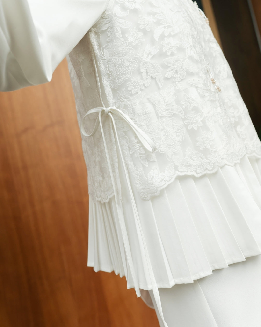 OMARA x Heidy Zamora 2 Piece Lace-Beads Vest Blouse | Atasan Wanita - Quiet Ornament Sarimbit Series