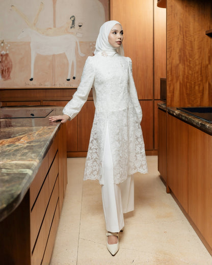 OMARA x Heidy Zaura Beads-Slit Tunic | Tunik Wanita - Quiet Ornament Sarimbit Series