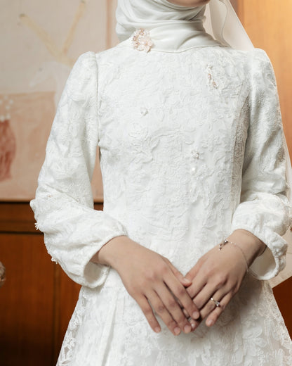 OMARA x Heidy Zaura Beads-Slit Tunic | Tunik Wanita - Quiet Ornament Sarimbit Series