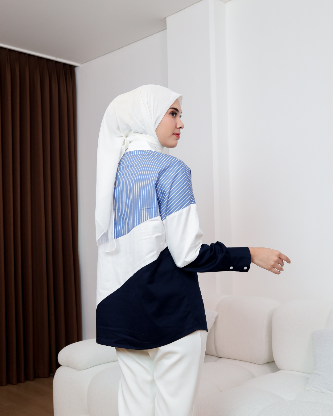 OMARA Rhayne Multicolor Shirt | Atasan Kemeja Wanita - The Daily Tales