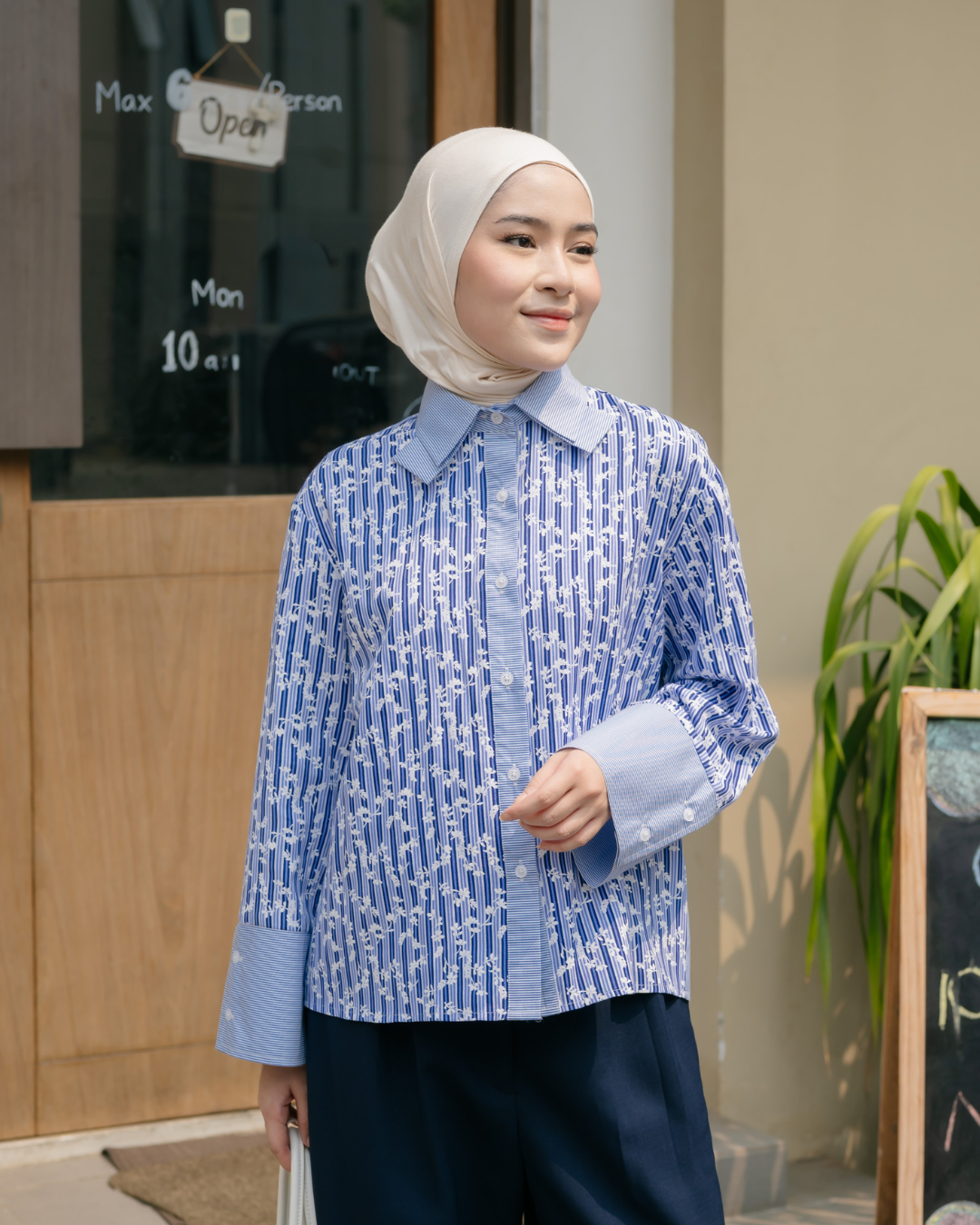 Bernia Layered Colar Stripe Flower Shirt