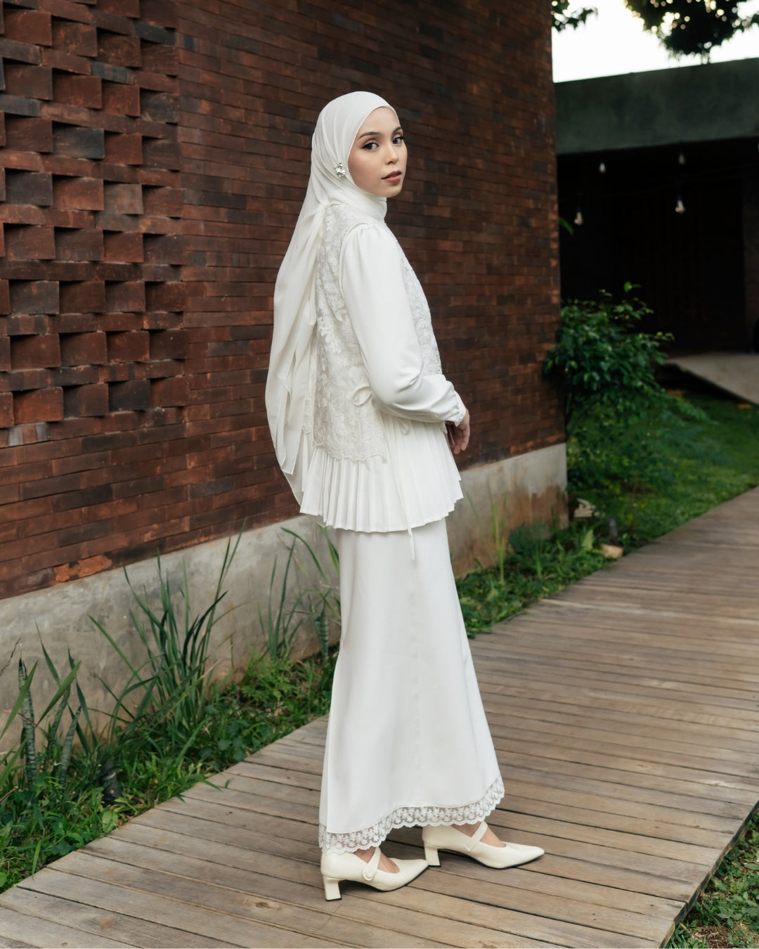 OMARA x Heidy Zamora Bordered Lace Skirt | Rok Wanita - Quiet Ornament Sarimbit Series