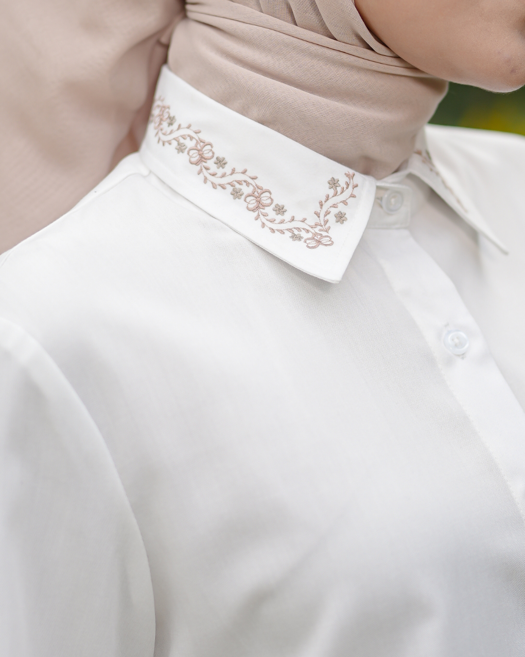 OMARA Alvina Two Tone Embroidery Shirt | Kemeja Blouse Wanita