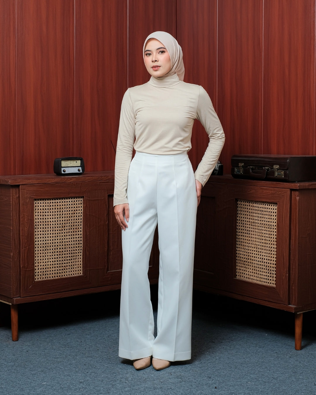 OMARA x Heidy Zaura Minimalist Straight Pants | Celana Wanita - Quiet Ornament Sarimbit Series