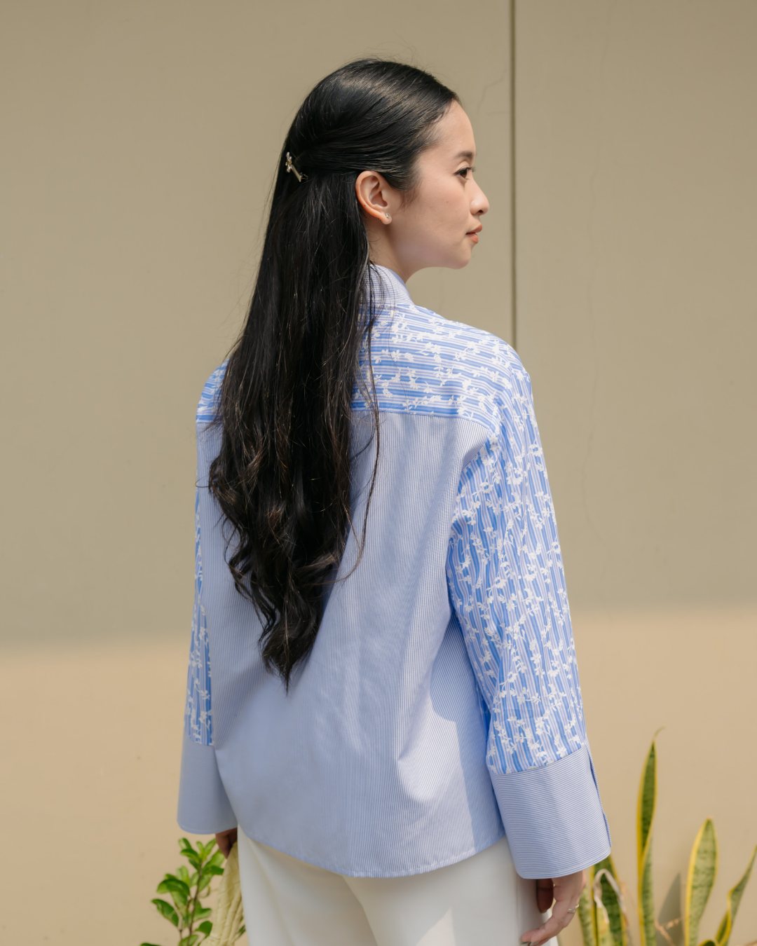 Bernia Layered Colar Stripe Flower Shirt