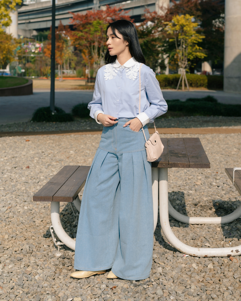 OMARA Velika Scallop Lace Collar Shirt | Kemeja Blouse Wanita - Seoul Stroll
