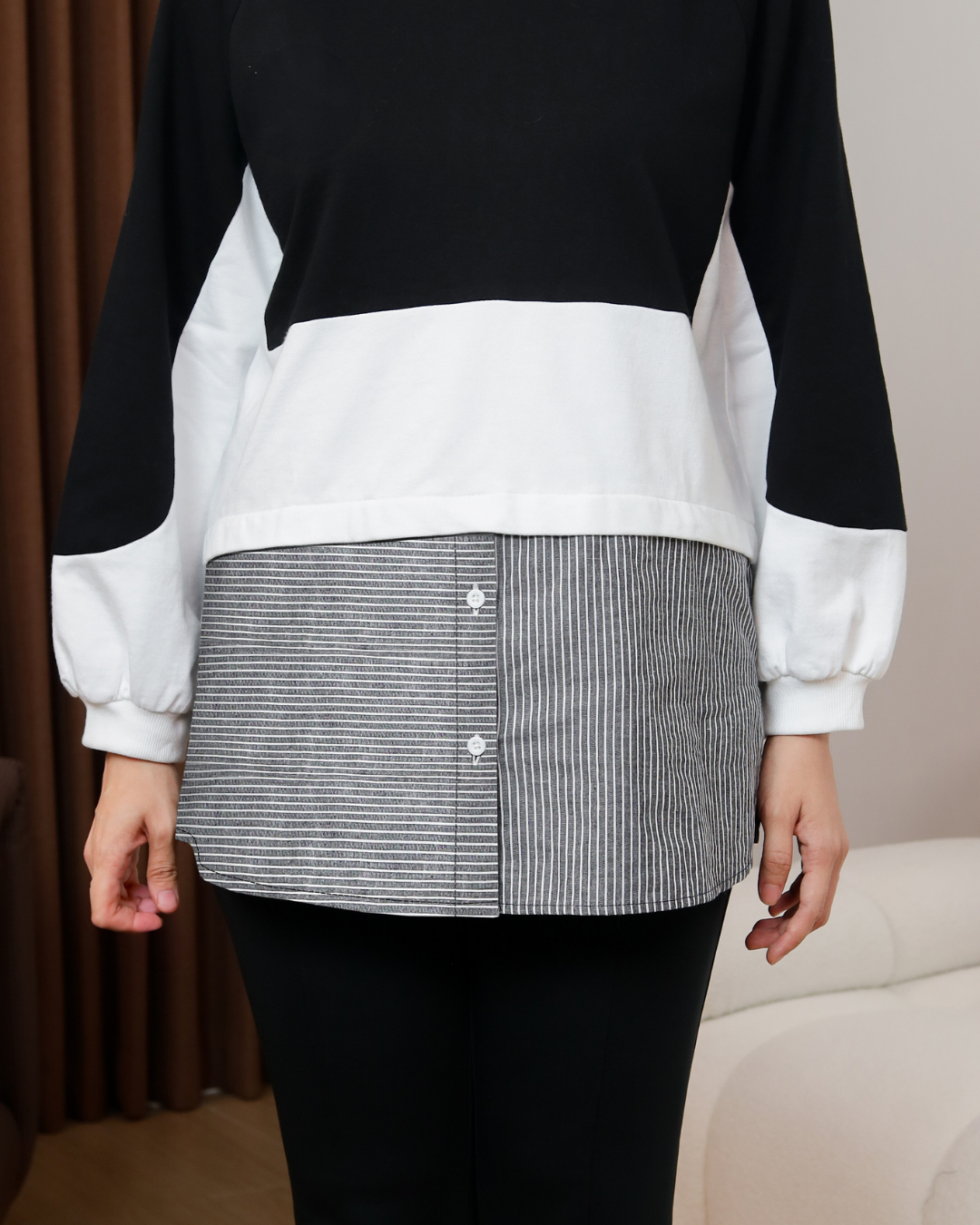 OMARA Raghda Effortless Tunic | Tunik Wanita - The Daily Tales