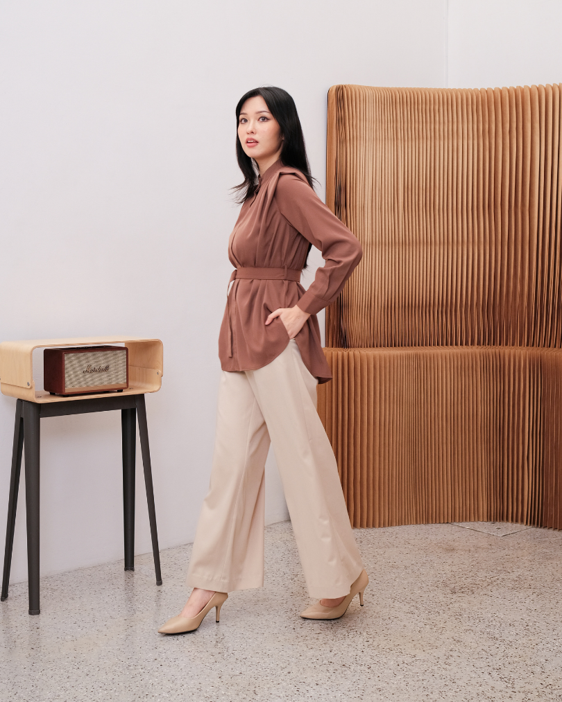 OMARA Zisel Belted Blouse | Kemeja Wanita - Easeé