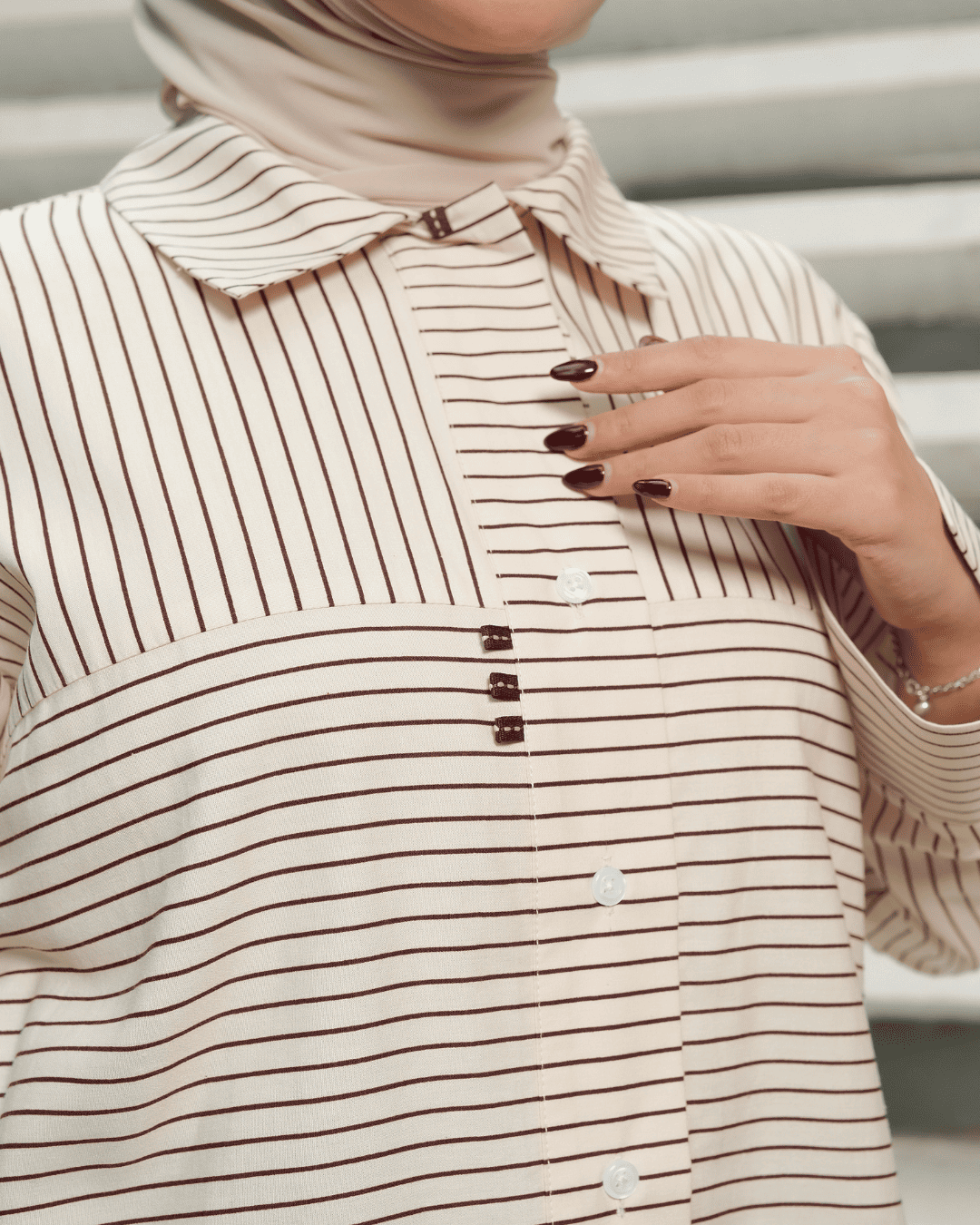 OMARA Aruna Stripe Ruffle Shirt | Kemeja Blouse Wanita - Mosaic