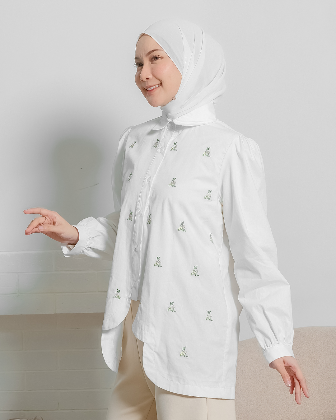 OMARA Venezia Scallop Flower Embroidery Shirt | Kemeja Blouse Wanita