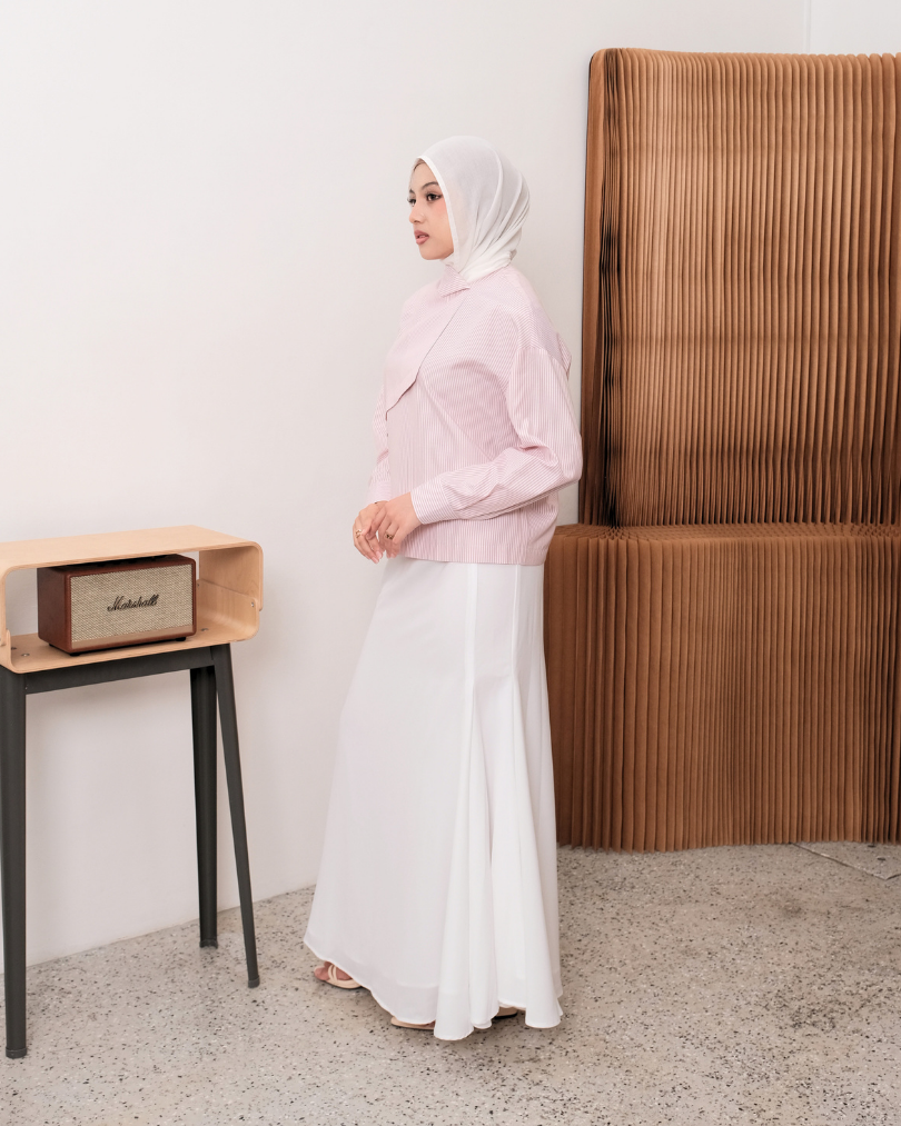 OMARA Zanera Diagonal Layer Blouse | Kemeja Blouse Wanita - Easeé
