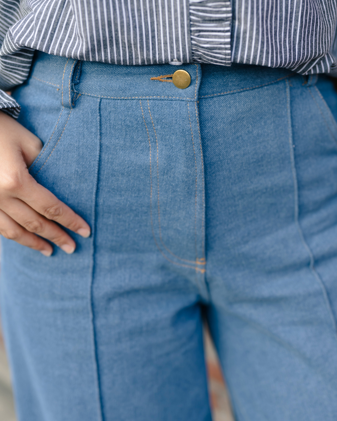 OMARA Valencia Denim Loose High Waist Pants | Celana Jeans Wanita - Seoul Stroll