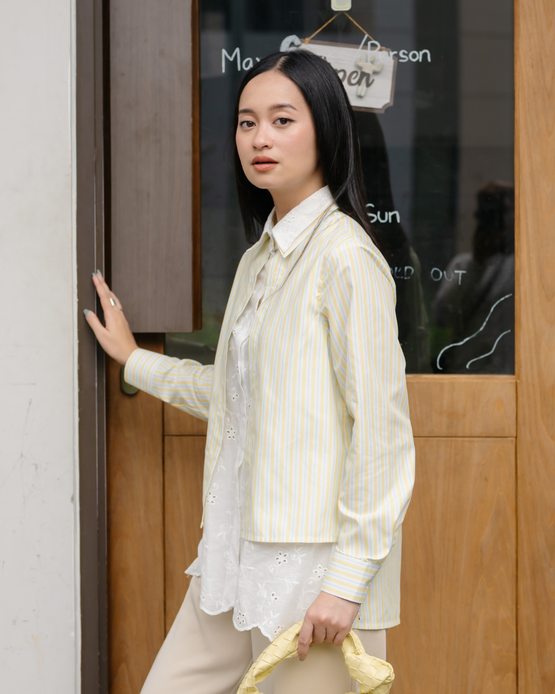 Belmira Stripe Embroidery Shirt