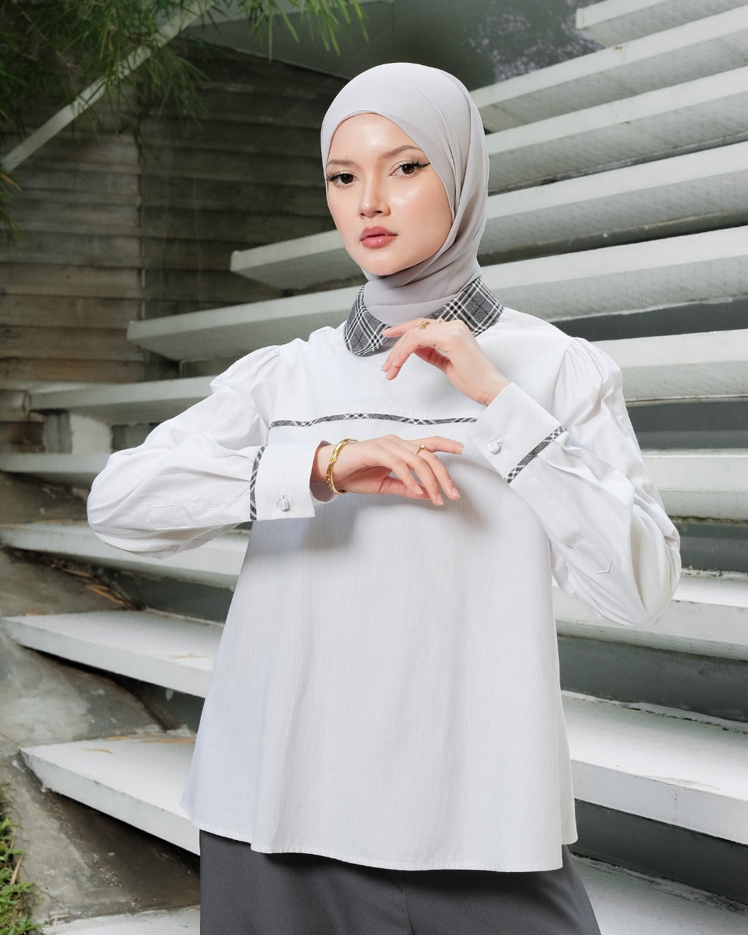 OMARA Ayani Tartan Blouse | Kemeja Blouse Wanita - Mosaic