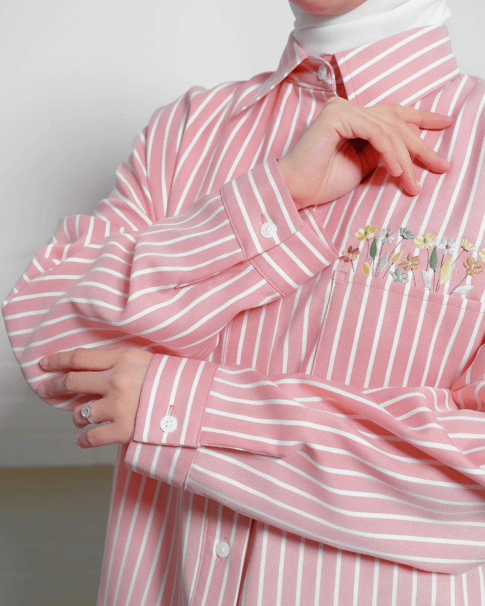 OMARA Vonnie Pink Flower Stripe Shirt | Kemeja Blouse Wanita