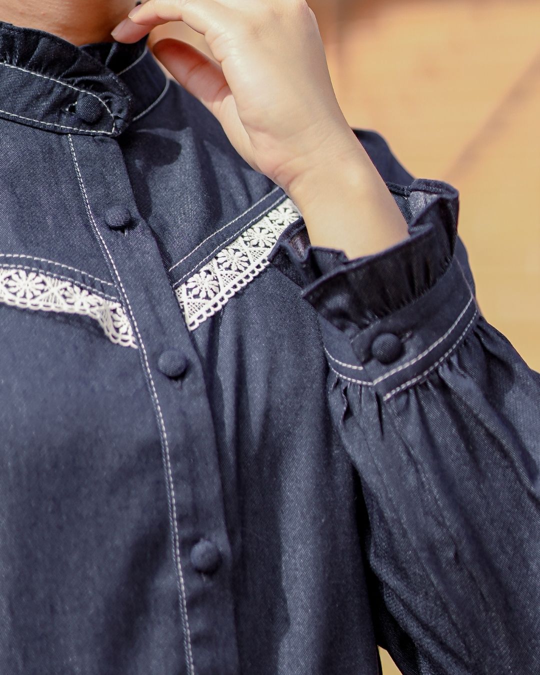 OMARA Nayla Lace-Trim Denim Blouse | Atasan Wanita - Soft Reverie