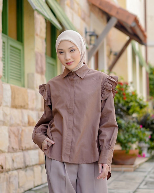 OMARA Nadheera Shoulder-Ruffle Shirt | Atasan Kemeja Wanita - Soft Reverie
