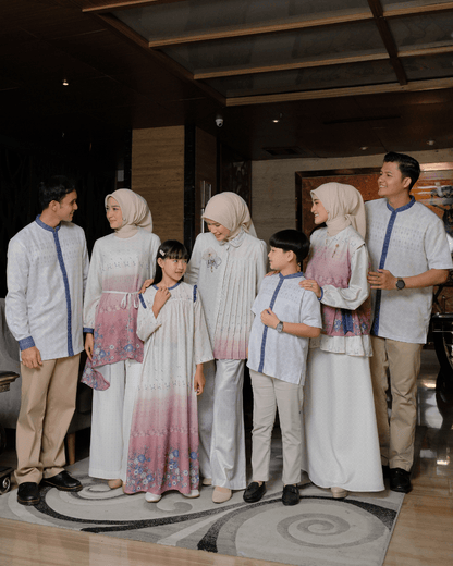 OMARA Tanisha Ruffle Blouse | Atasan Wanita - Rona Sarimbit Series