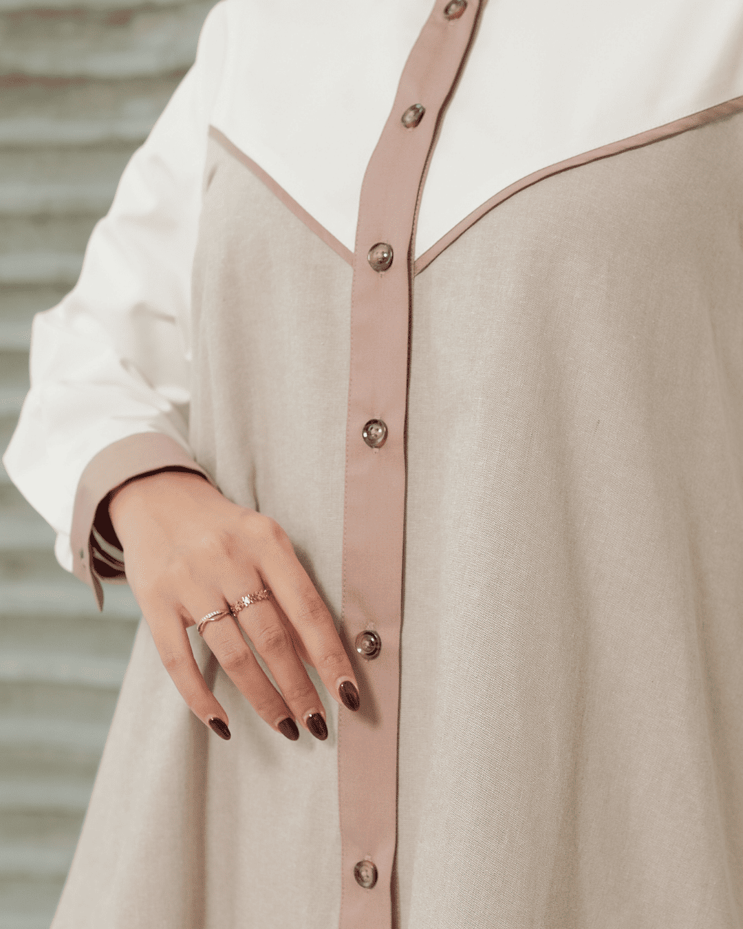 OMARA Anira Contrast Shirt | Kemeja Blouse Wanita - Mosaic