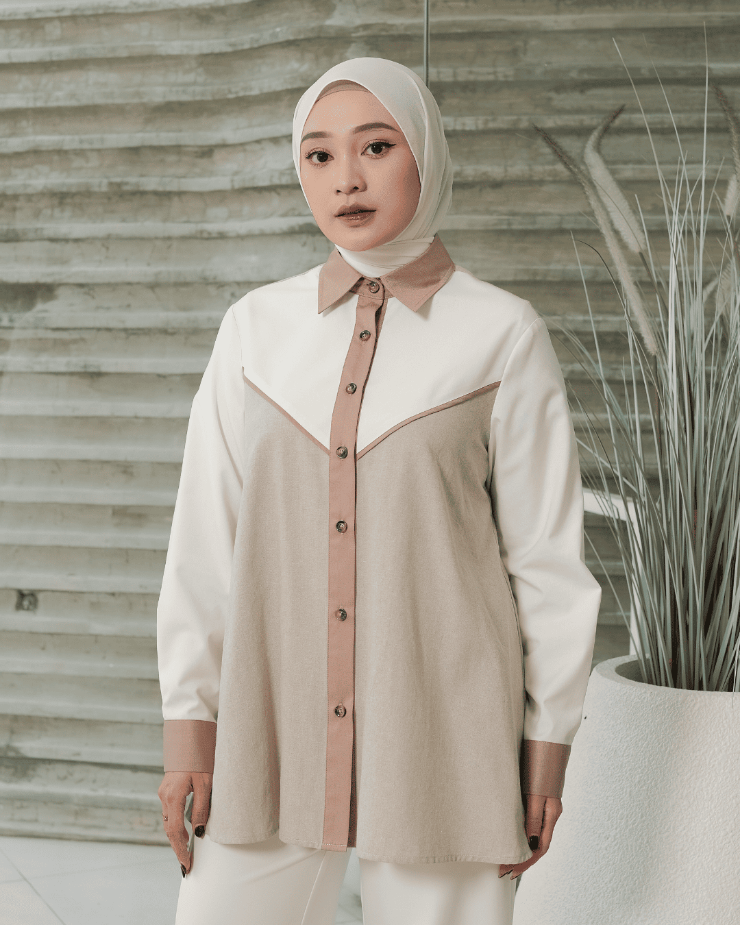 OMARA Anira Contrast Shirt | Kemeja Blouse Wanita - Mosaic