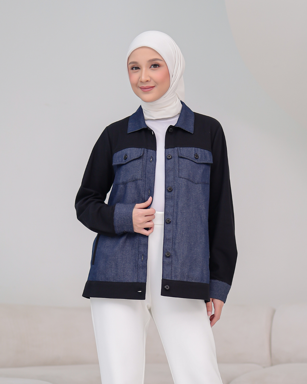 OMARA Kiza Denim Shirt | Kemeja Wanita - Palette
