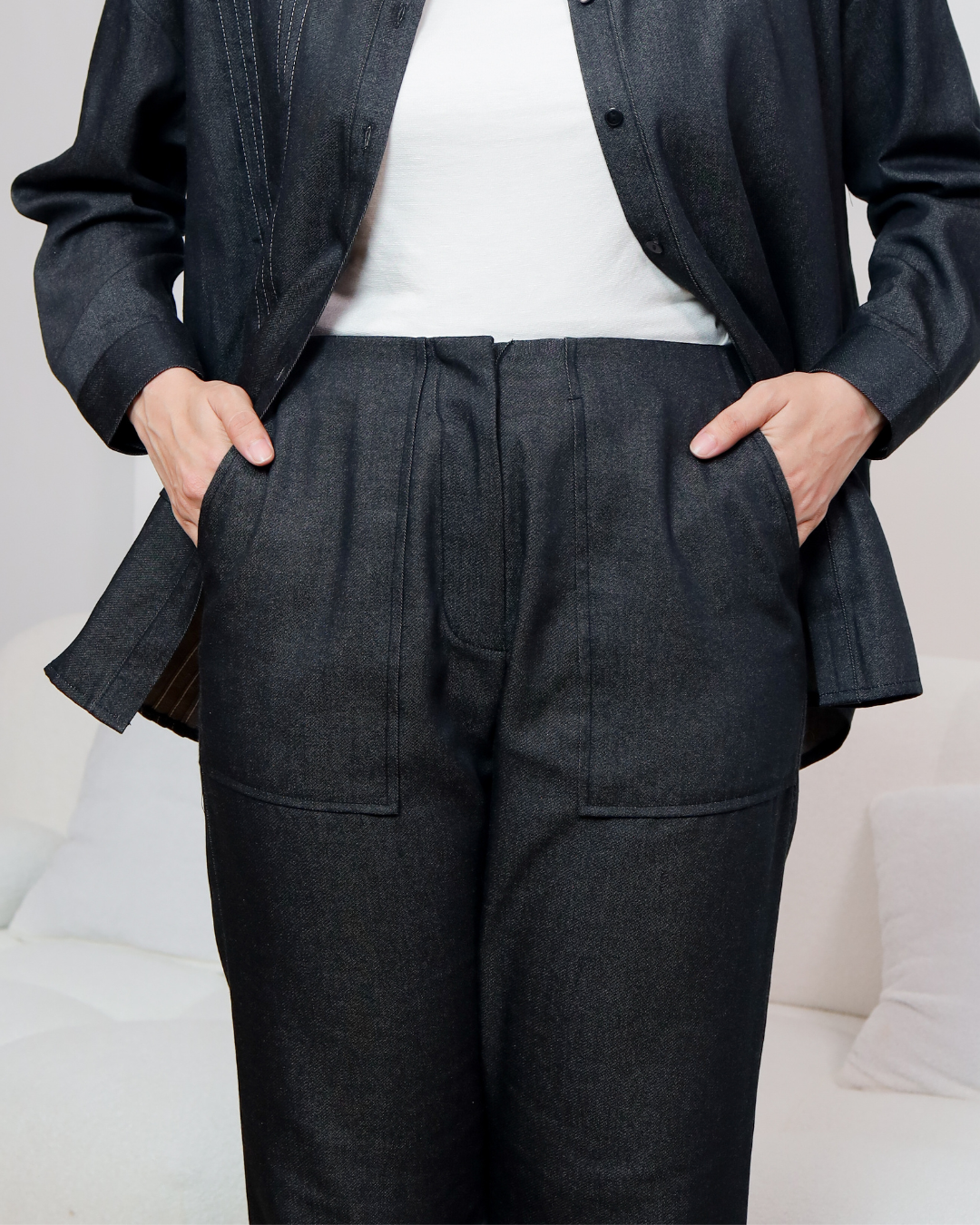 OMARA Rutvi Flare Denim Pants | Celana Wanita - The Daily Tales