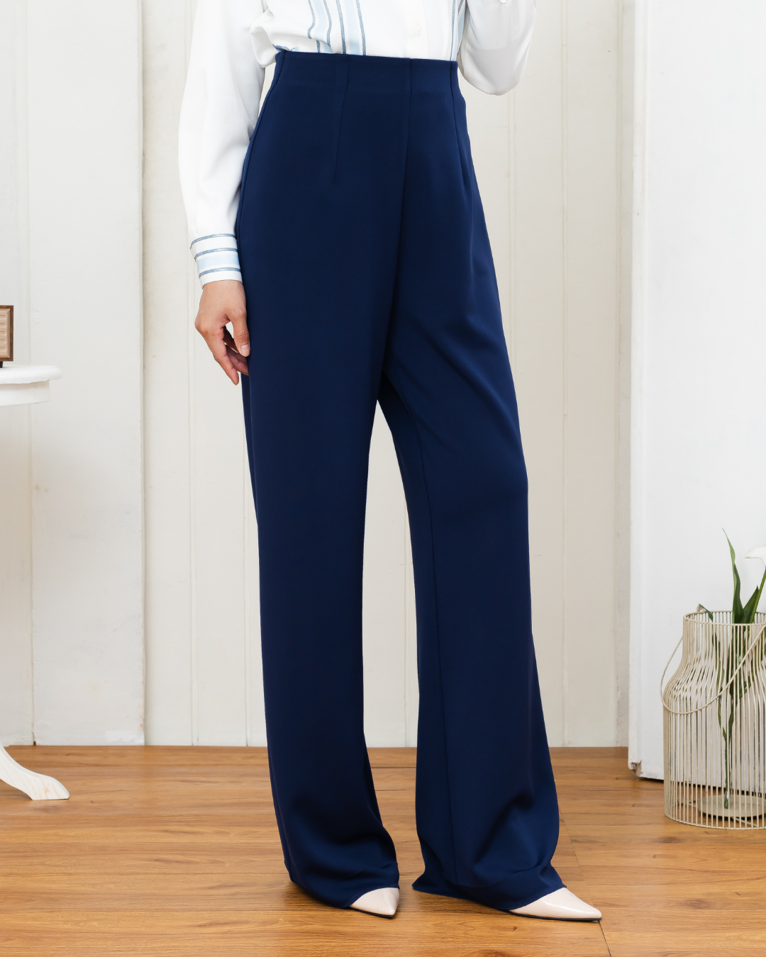 OMARA Anne Scuba Pants Navy | Celana Wanita