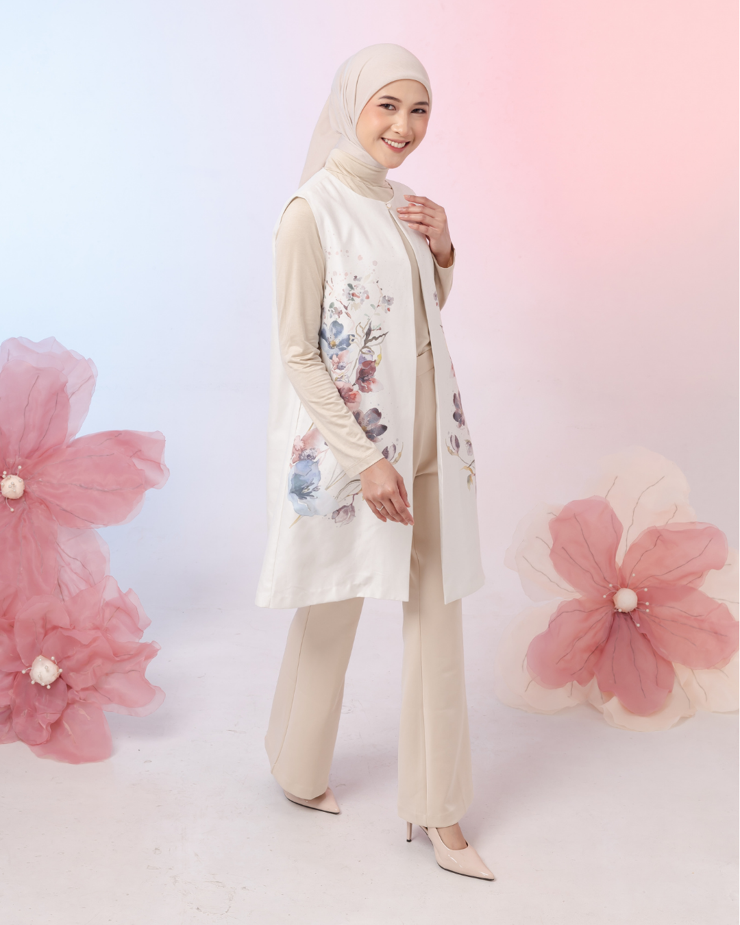 OMARA Chayla Garden Brush Vest | Rompi Wanita - Gardenia