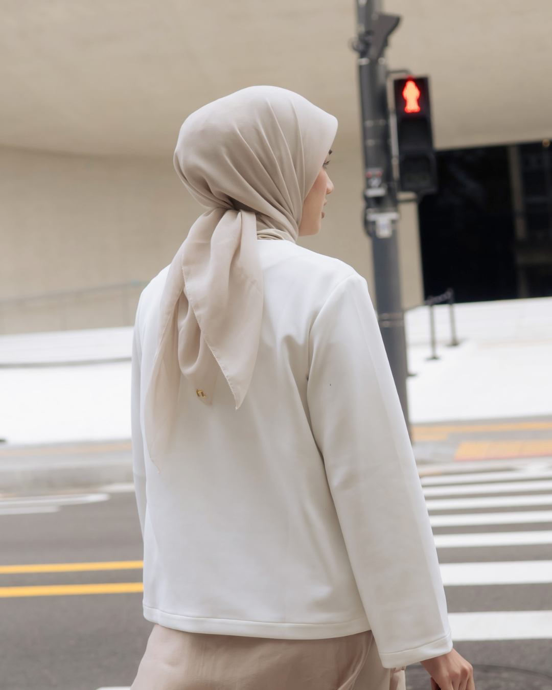 OMARA Vianna Flower Button Outer | Cardigan Vest Wanita - Seoul Stroll