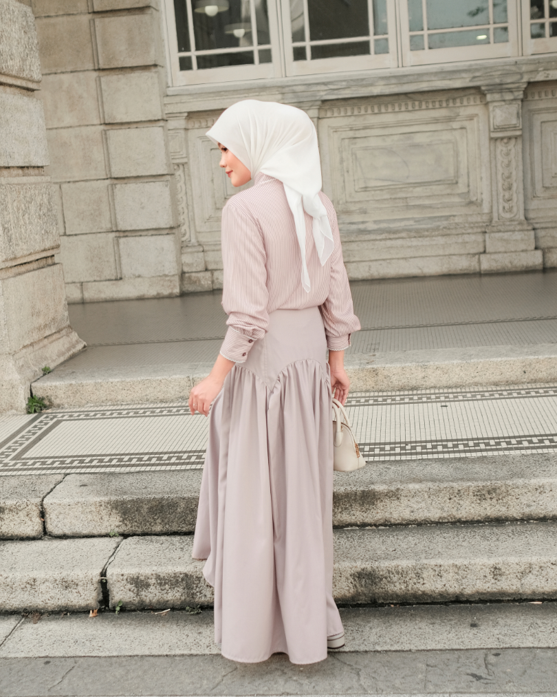 OMARA Sofia Drape Skirt | Rok Wanita – Urban Poise