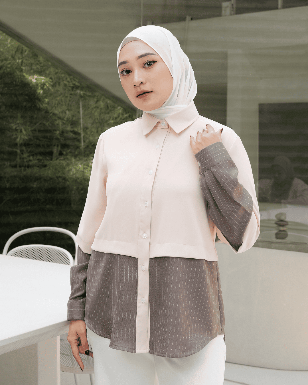 OMARA Arumi Two Tone Stripe Shirt | Kemeja Blouse Wanita - Mosaic