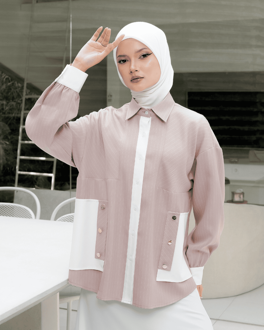 OMARA Ardini Contrast Stripe Shirt | Kemeja Blouse Wanita - Mosaic