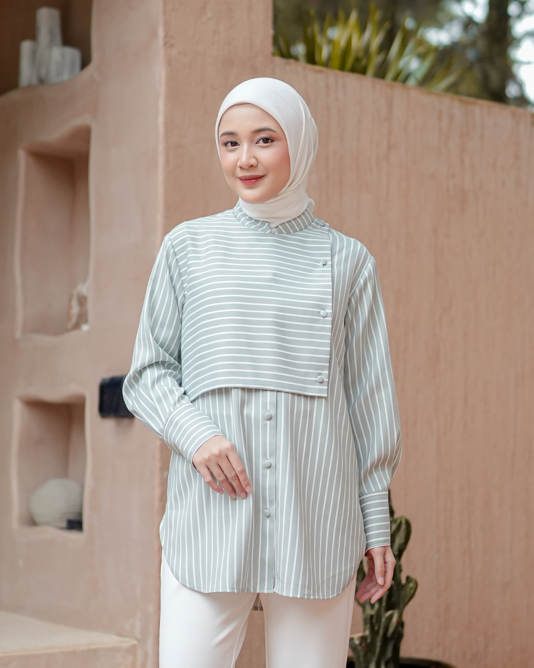 OMARA Yuki Square Layered Blouse Stripe  | Atasan Wanita