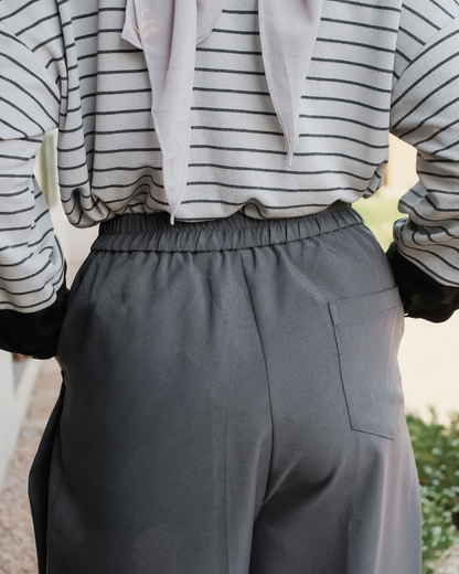 OMARA Wenna Barrel Pants | Celana Wanita - Olive Grove