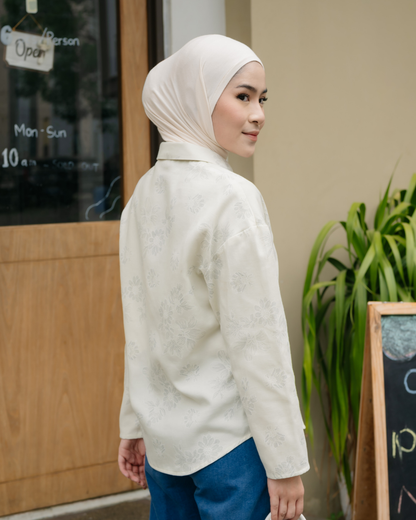 Baila Flower Oriental Denim Shirt
