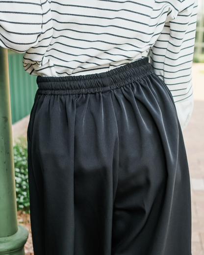 OMARA Wisteria Drawstring Baggy Pants | Celana Wanita - Olive Grove
