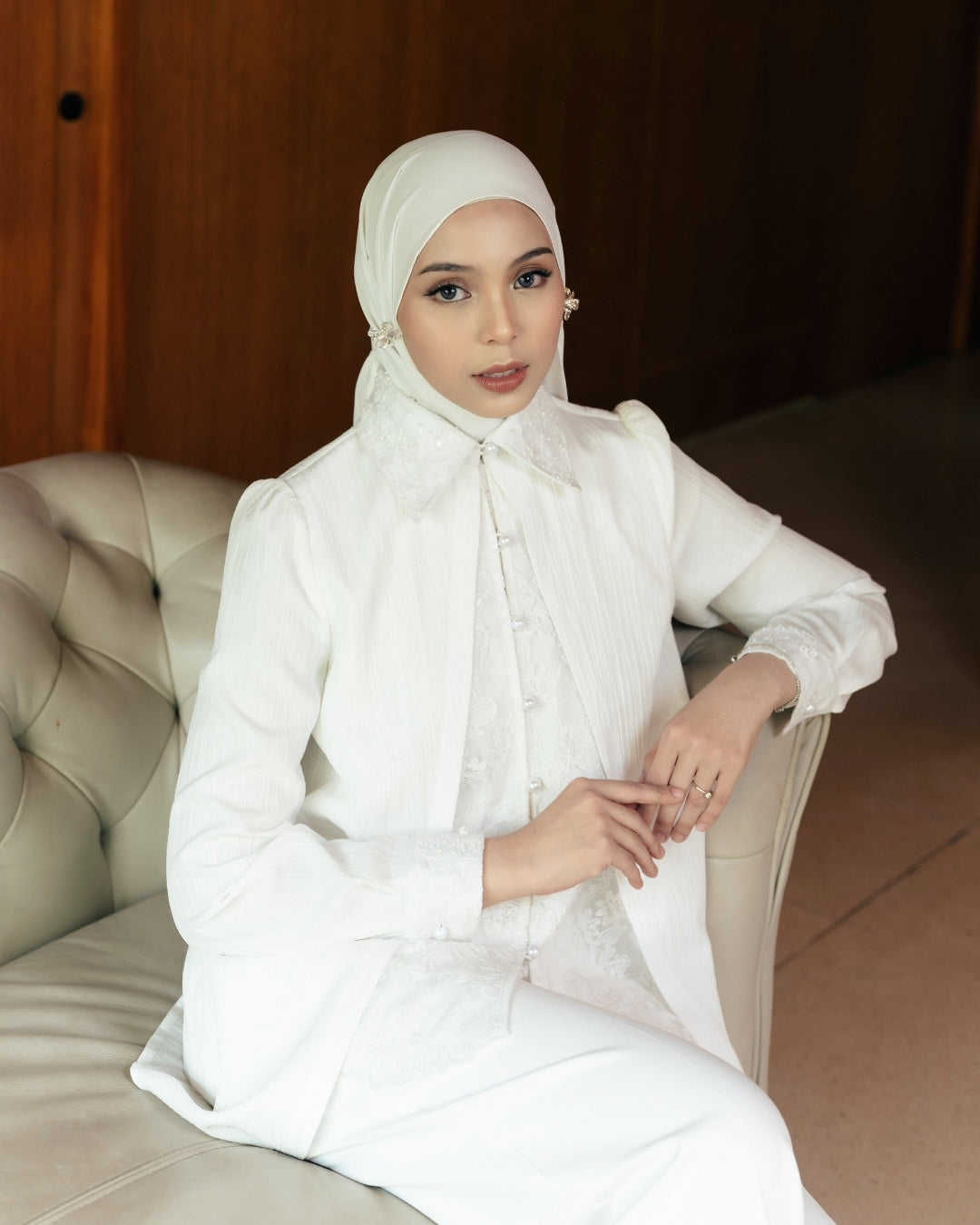 OMARA x Heidy Zareen Mix Textured-Beads Shirt | Kemeja Blouse Wanita - Quiet Ornament Sarimbit Series