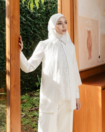 OMARA x Heidy Zareen Mix Textured-Beads Shirt | Kemeja Blouse Wanita - Quiet Ornament Sarimbit Series