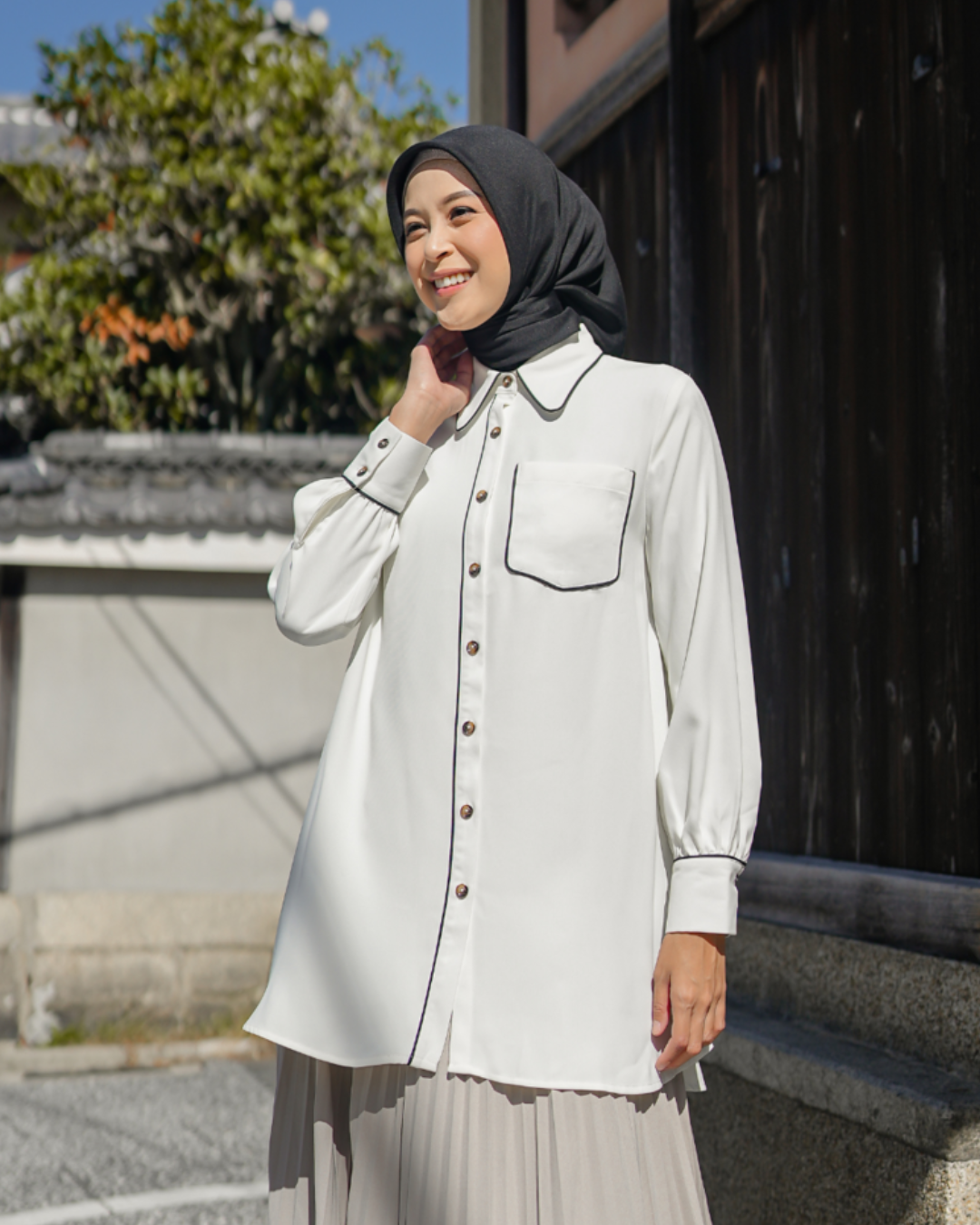 Ayumi Contrast Piped Tunic