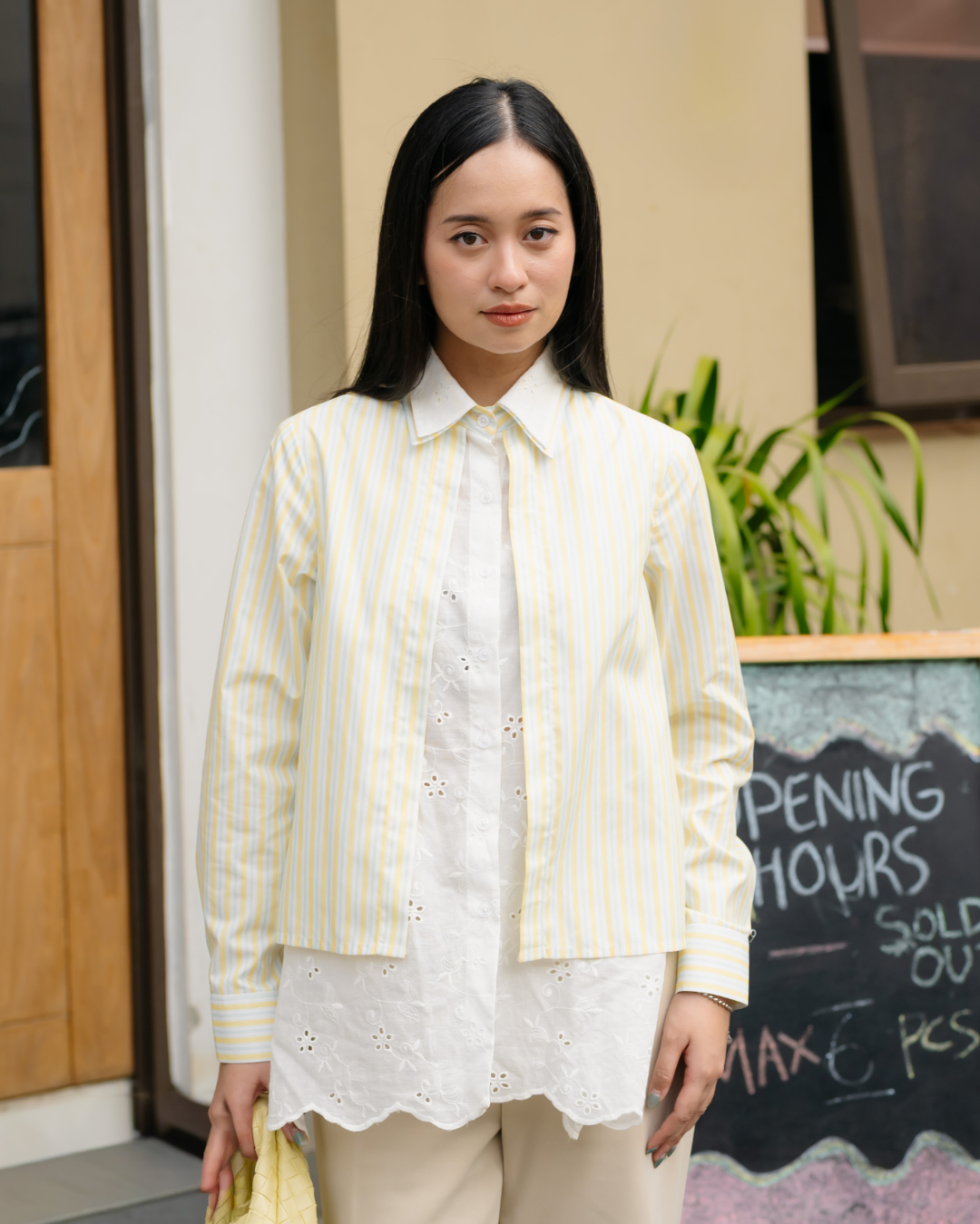 Belmira Stripe Embroidery Shirt